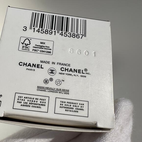 N°1 de Chanel Red Camellia Lip and Cheek Balm New in Box 6.5g #6 Berry Boost - Picture 7 of 13